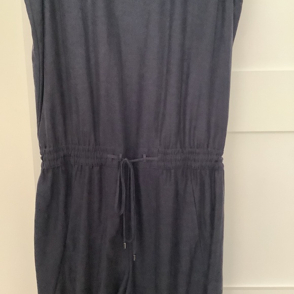 Vince Jumper with tie waist, size 10, new with tags - Picture 2 of 4